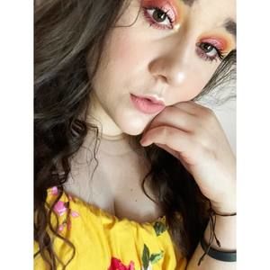 Meet your Posher, Carlie